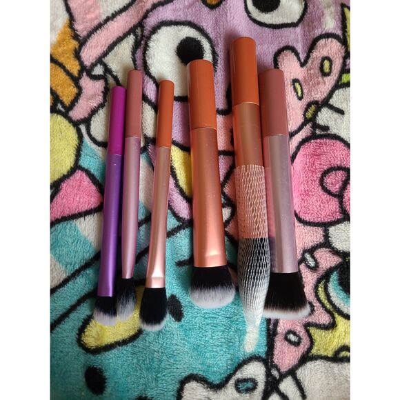 6 Regular Shiny Makeup Brushes Set Girl's Women's Gift Pack Beginner Soft Smooth - Picture 4 of 4